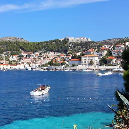 Guest house Triple Hvar 141a Hvar Town