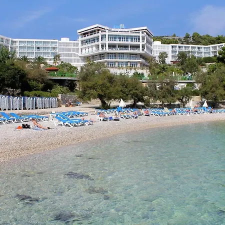 Triple Hvar 141a 3* Hvar Town